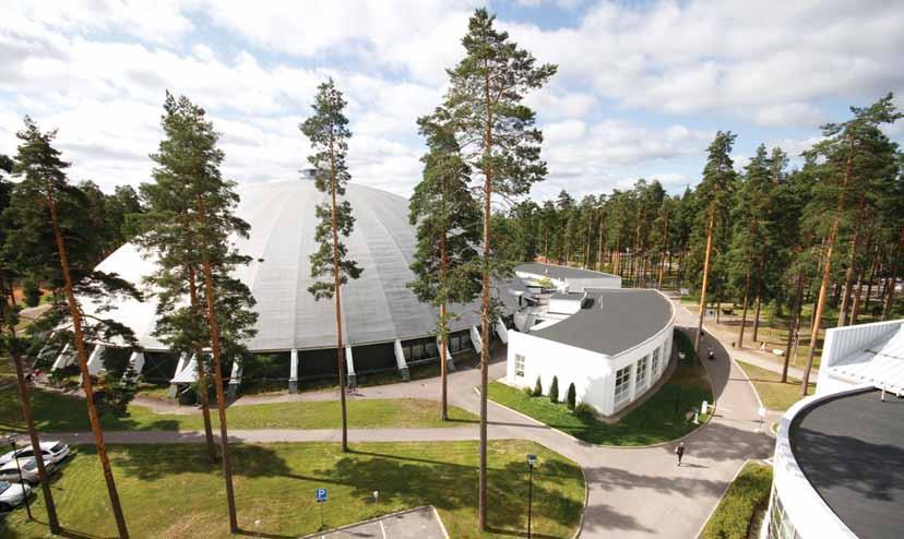 Talsoilan koulun matkassa Vierumäellä Forssan Talsoilan koulun kuudennen luokan oppilaat vierailivat Vierumäellä leirikoulussa 21.-24.3.2017.