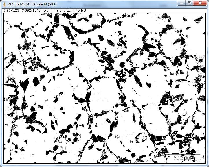 97 Kuva 46: 40511-1A 650 C valomikroskooppikuva threshold -säädön jälkeen Ferriitti näkyy kuvassa 46. tummana.