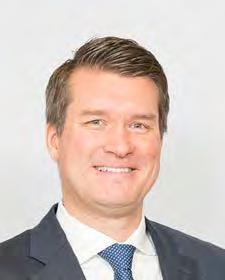 Osakeomistus*: 28 830 Suomisen osaketta Kauppatieteiden maisteri Sijoitusjohtaja, Ahlström Capital Oy Hallituksen jäsen vuodesta