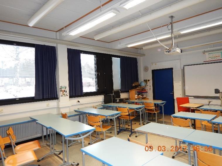 1 Rakenne Khteessa tehtyjen havaintjen / rakennepiirustusten/ aiempien tutkimusten (2) perusteella rakennuksen alaphjarakenne ensimmäisessä kerrksessa n pääsin seuraava ylhäältä alaspäin