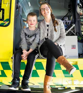 Lentomatka Kärkölästä Helsinkiin kesti 22 minuuttia. FH10-helikopteri laskeutui Meilahden kolmiosairaalan katolla sijaitsevalle helikopterikentälle, josta matka jatkui ambulanssilla Lastenklinikalle.