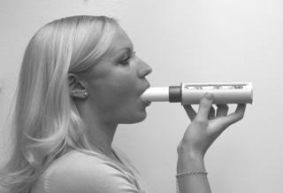 Milloin ja mikä tutkimus: PEF-puhallus PEF (Peak Expiratory Flow) Pitkittynyt yskä tai hengenahdistus Astmaepäily Keuhkoahtaumataudin epäily astman hoitovasteen/tasapainon seuranta Spirometria