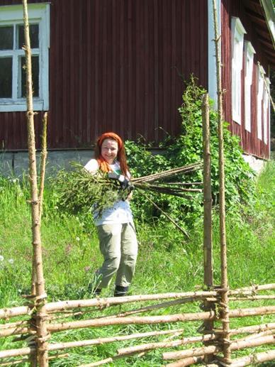 YHTEINEN KULTTUURI- YMPÄRISTÖMME ESILLE - KYNÄ JÄTTÄÄ JÄLJEN Kulttuuriympäristö näkyväksi KYNÄ Teemat: Muinaisjäännökset, rakennusperintö Maisema, maisemanhoito ja tuotteistaminen,