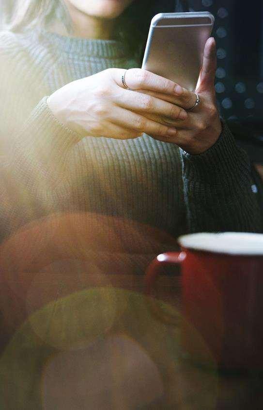 Tukholma 10 Vaasa 12 Rauma 33 Turku 5 Oulu 6 Jyväskylä 133 Tampere 123 Helsinki 550 Tulevaisuuden näkymät 2017 Pilvipalvelujen merkitys IT-markkinassa voimistuu kiihtyvällä vauhdilla.
