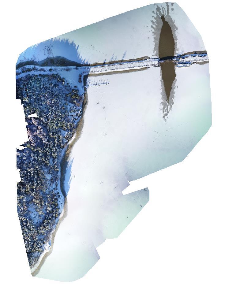 24 5.2.4 Digitaalinen pintamalli, ortokuvamosaiikki ja korkeuskäyrät Viimeisessä prosessointivaiheessa aineistolle luodaan digitaalinen pintamalli, ortokuvamosaiikki ja korkeuskäyrät.
