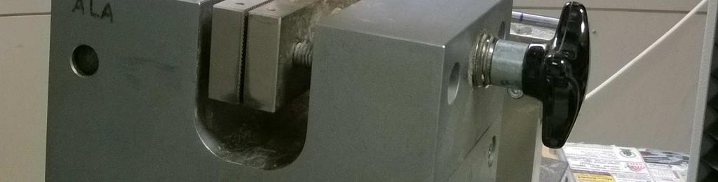 lasersäteen kulma viilun syiden mukaisesti