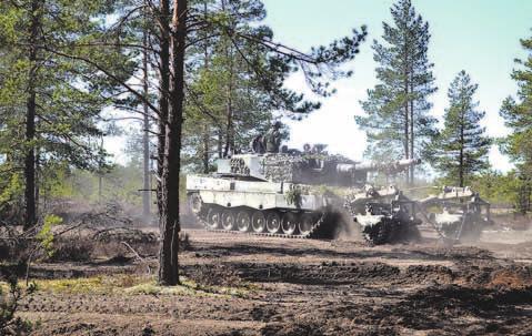 Norjasta oli mukana maavoimien Pohjoisen prikaatin mekanisoitu joukkue noin 50 sotilaan vahvuudella.