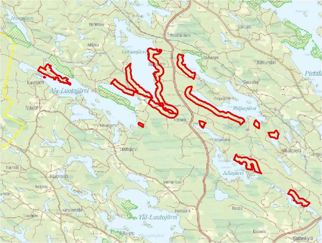 Kuva 5. Lähiympäristön ranta-asemakaavat ja suunnittelualue. Ranta-asemakaavat vat kuvassa vihertävällä vinviivituksella. Ranta-asemakaava-alue n rajattu kartalle punaisella. 4.