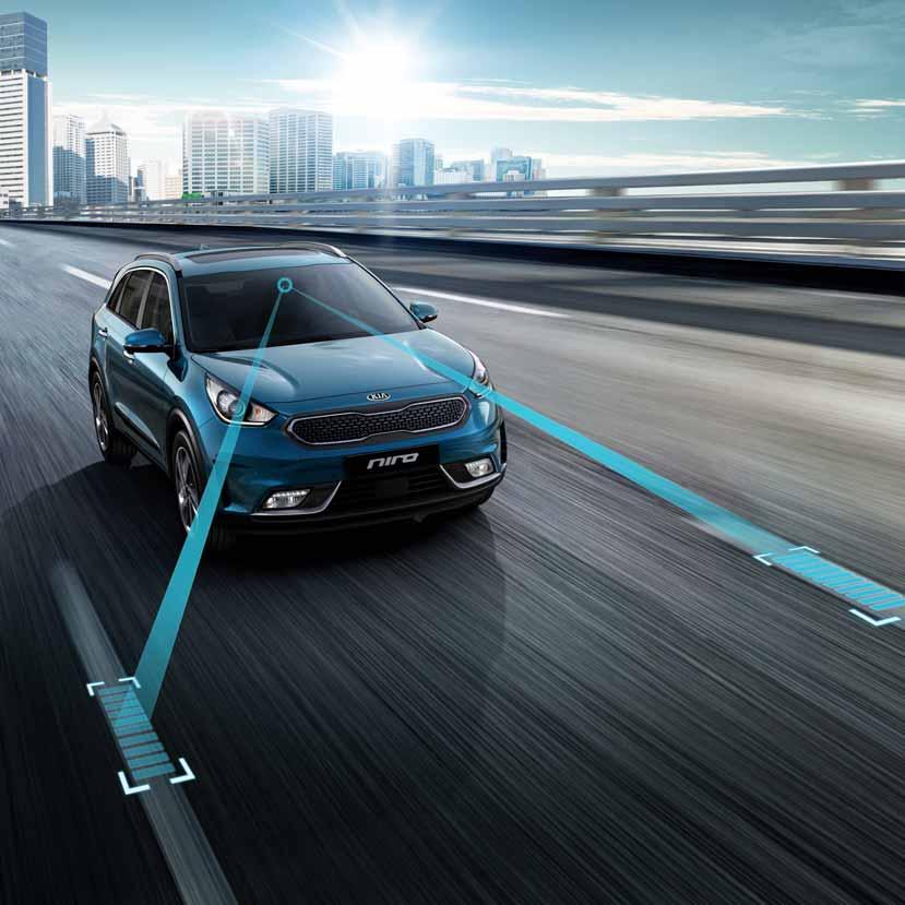32 Kaistavahti Kaistavahti avustaa pitämään autosi kaistalla, mikäli