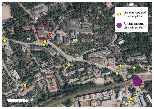 5 Kuva 4. Julkiset liikenneyhteydet, ortokuva 2013. Liikenne Ajoneuvoliikenne Asematie on pääkokoojakatu, joka yhdistää radan pohjoispuolen asuinalueet sekä Kauniaisten keskustan.