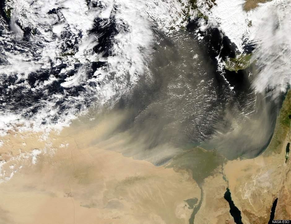 Välimeri by NASA : Libya, Egypti Saharan (ydinsaastunut) hiekka lehtee kiertämään maata Lead author Amato Evan, a researcher at UW-Madison s Cooperative Institute for Meteorological Satellite Studies