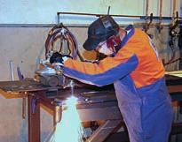 Tämä on tosiaan ollut haastava työ, jossa oli paljon hitsaamista, sanoo Viafin West Weldingin tuotantopäällikkö Matti Tuomisto. - Tällaista prototyypin teräsrakennetta ei ole kukaan tehnyt ennen.
