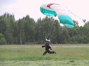 Tämä korostuu esimerkiksi skysurf-laudalla hypätessä, jolloin alavartaloa ei voi käyttää tasapainon pitämiseen. Tasapainoansa on ihmisen luontainen refleksi.