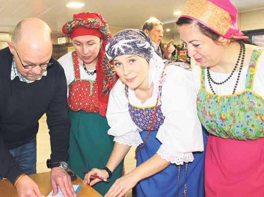 Nuu-teatteri on Suomen harrasta- Kempele-seura jateatteriliiton jäsen ja järjestää jäsenilleen koulutusta, teatterimatkoja ja mahdollisuuden tutustua harrastajateatteritoimintaan niin Kempeleessä