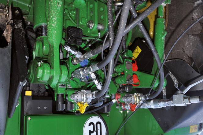 Pos: 31.25 /Überschriften/Überschriften 3/A-E/B/Betrieb der Maschine über LS (Load-Sensing-Anschluss) @ 91\mod_1326699464848_71.docx @ 780189 @ 3 @ 1 Pos: 31.