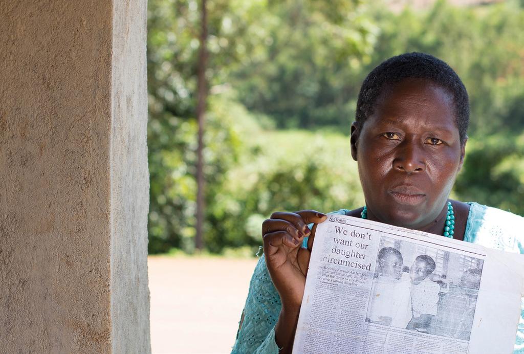 Paluu kotiin Rohkeuden hinta voi joskus olla kova. Beatrice Kwamboka Mose on kisiiläinen nainen ja äiti, joka on edelläkävijä. Han säästi tyttärensä silpomiselta, mutta joutui yhteisönsä hylkäämäksi.