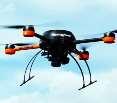 UAV -lentolaitteista Nimitykset: Drooni UAV unmanned aerial vehicle RPA remotely piloted aircraft Kiinteäsiipiset nopeampia -> pitempi lentomatka aerodynaamisempia -> pitempi lentoaika