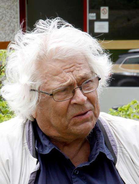 Nikulainen In memoriam Seppo Jääskeläinen on poissa Niiralan Kulma Oy:n pitkäaikainen toimitusjohtaja Seppo Jääskeläinen kuoli 9.4.2017 kotonaan Kuopiossa. Hän oli syntynyt Suonenjoen Iisvedellä 13.7.1939.