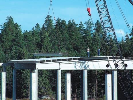 Laattojen tunnukset - Pinnat - Mittatoleranssit - Suunnittelu Nokian Renkaiden logistiikkakeskuksessa on käytetty 25 m pitkiä HI- palkkeja ja 12 m:n KTT -laattaa. 3.