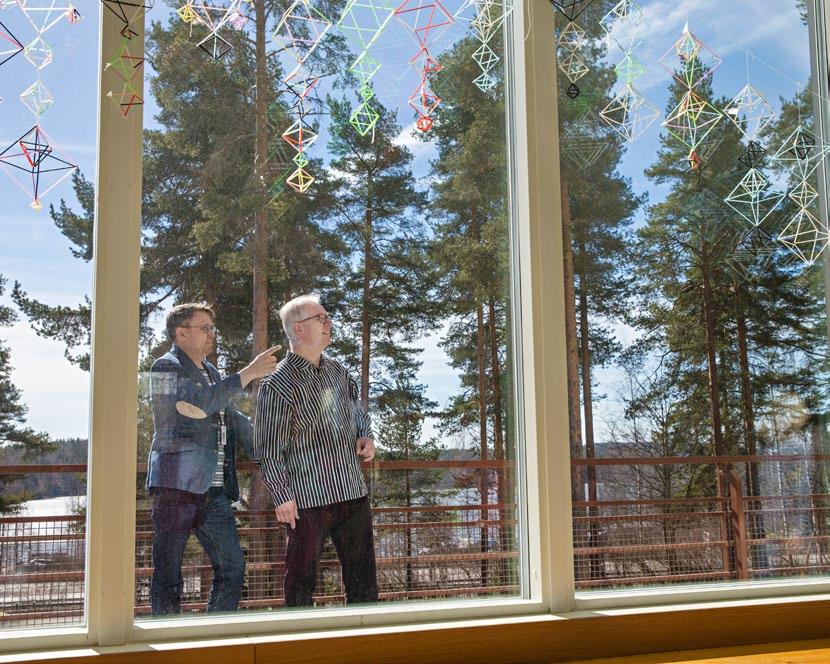 Kuvat: Jiri Halttunen Ennakoiva kunnossapito pidentää kiinteistöjen ikää Nina Lehtomäki kuvat: Jiri Halttunen Kiinteistöt tarvitsevat hyvää huolenpitoa, jotta ne pysyvät kunnossa ja vastaavat