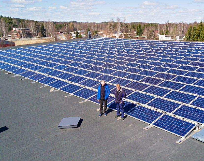Resurssiviisasta sähköä aurinkoenergialla Palokan ja Vaajakosken yhtenäiskouluilla on otettu keväällä käyttöön aurinkosähköjärjestelmät, joilla korvataan osa kiinteistöjen energiankulutuksesta.