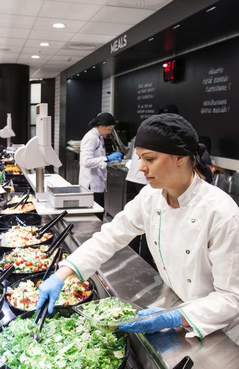 Stockmann Herkut Suomessa siirtyvät S-ryhmälle S-ryhmä ostaa Stockmann Herkkujen päivittäistavaraliiketoiminnan Suomessa: 6 Stockmann Herkku -myymälää (Helsingin keskusta, Tapiola, Itis, Jumbo,