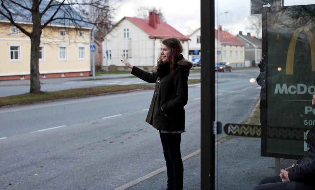6 VAIHTOPYSÄKIT JA JOUKKOLIIKENTEEN INFRA Porin keskusta-alueella tapahtuu lukuisia linja-autoliikenteen sisäisiä vaihtomatkoja ja jonkin verran myös eri liikennemuotojen välisiä vaihtoja.