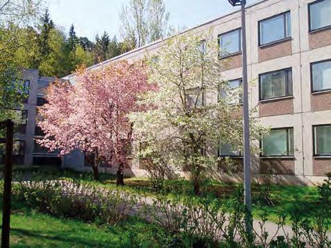 Parasta paikallistiedotusta Aluelehti tiedonjakokanavana Tapio Jokinen, Koroisten lehden vastaava toimittaja Kaupunkiosaseuran alueella ilmestyvä paikallinen lehti on olennainen osa alueen