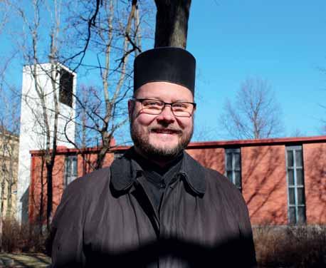 TÄSTÄ VINKKELISTÄ Hämeenlinnan uusi kirkkoherra isä Andreas Toivoa, läsnäoloa ja rukoustreeniä Kovia taloushuolia kokenut Hämeenlinnan seurakunta sai toukokuussa paimenen, joka haluaa luoda toivoa.