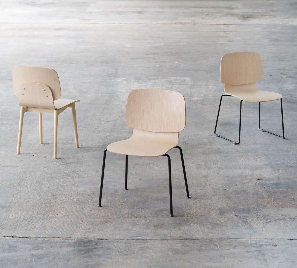20 Työympäristöt 21 Tutto Design Mikko Laakkonen UUTUUS 3240, 3241, 3244 Tutto on tuoliperhe, joka muuntuu moneen tarkoitukseen.