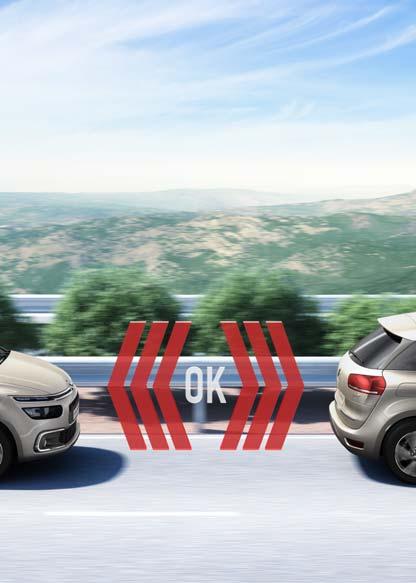 MUKAUTUVA VAKIONOPEUDEN- SÄÄDIN Mukautuvan eli aktiivisen vakionopeudensäätimen avulla kuljettaja voi antaa autonsa mukautua edellä ajavan ajonevon nopeuden mukaan.