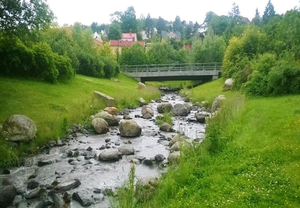 Kaupunkipuro uudelleen rakennettuna Ilabekken, Trondheim