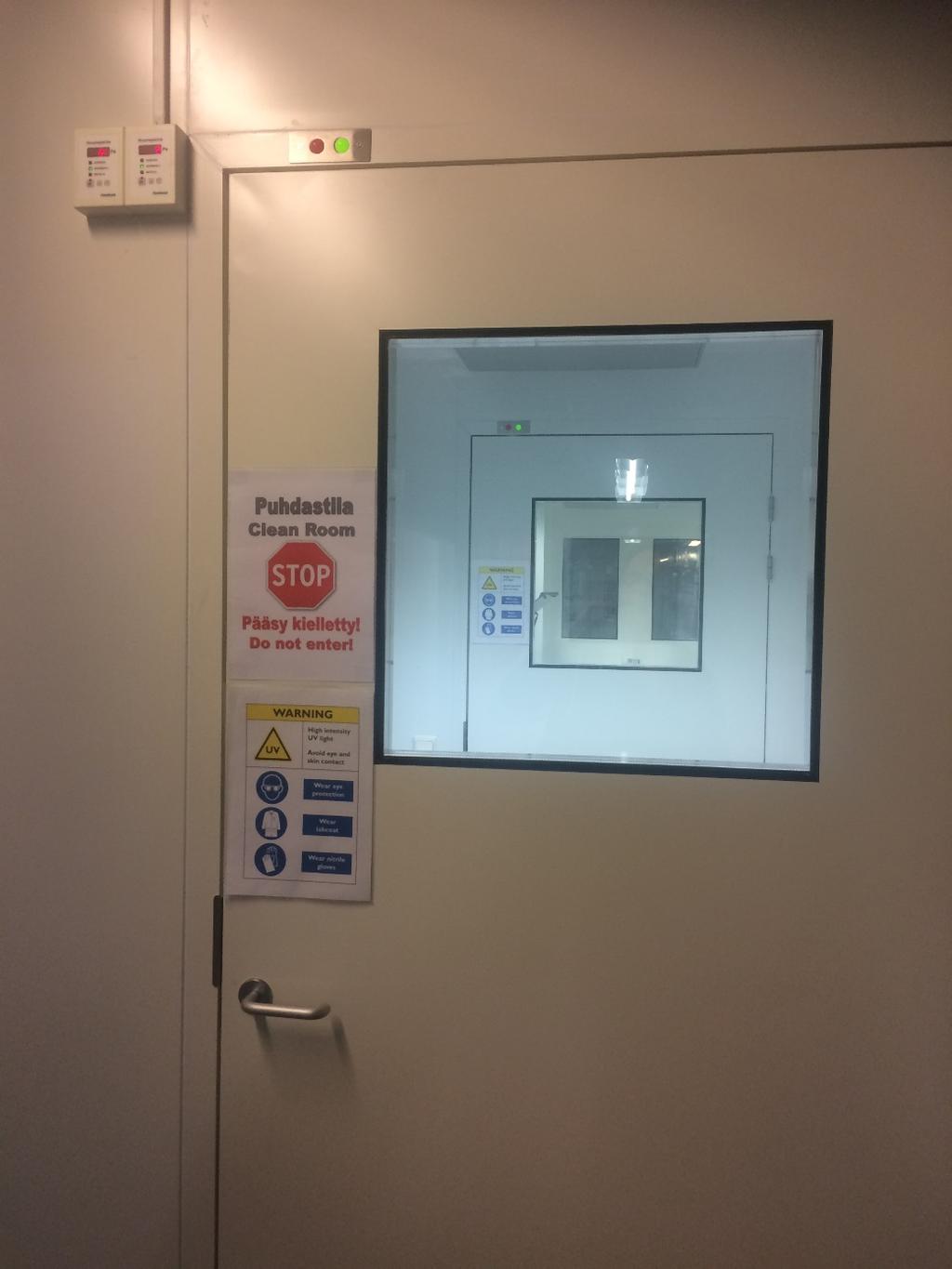 Aseptinen työskentely Soluviljely voidaan suorittaa puhdastilassa.