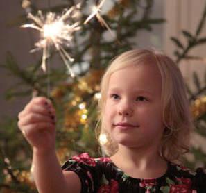lähetyksen hyväksi. Ma 1.12. Karkun kamari, Karkun srk-talo, adventtiateria ja juhla klo 12 Ke 3.12. Miesten saunailta joulupuuron merkeissä kaupungin rantasaunalla klo 17 To 4.12. Vanhemman väen joulunavaus Salokunnan kirkolla klo 10.