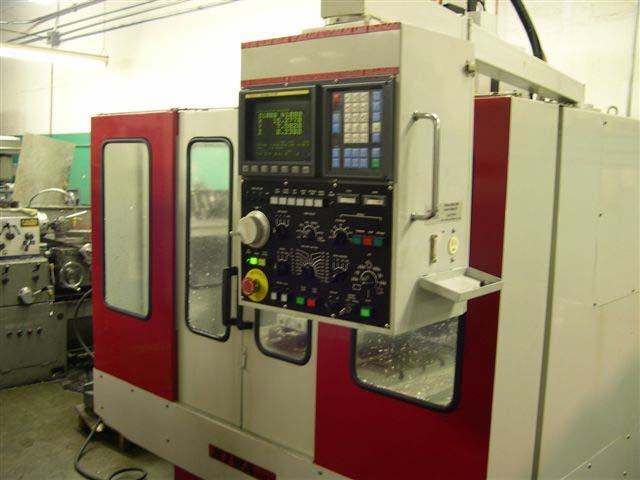 250 mm Kuva 20. Kiwa Excel - 510 pystykarainen koneistuskeskus [12.