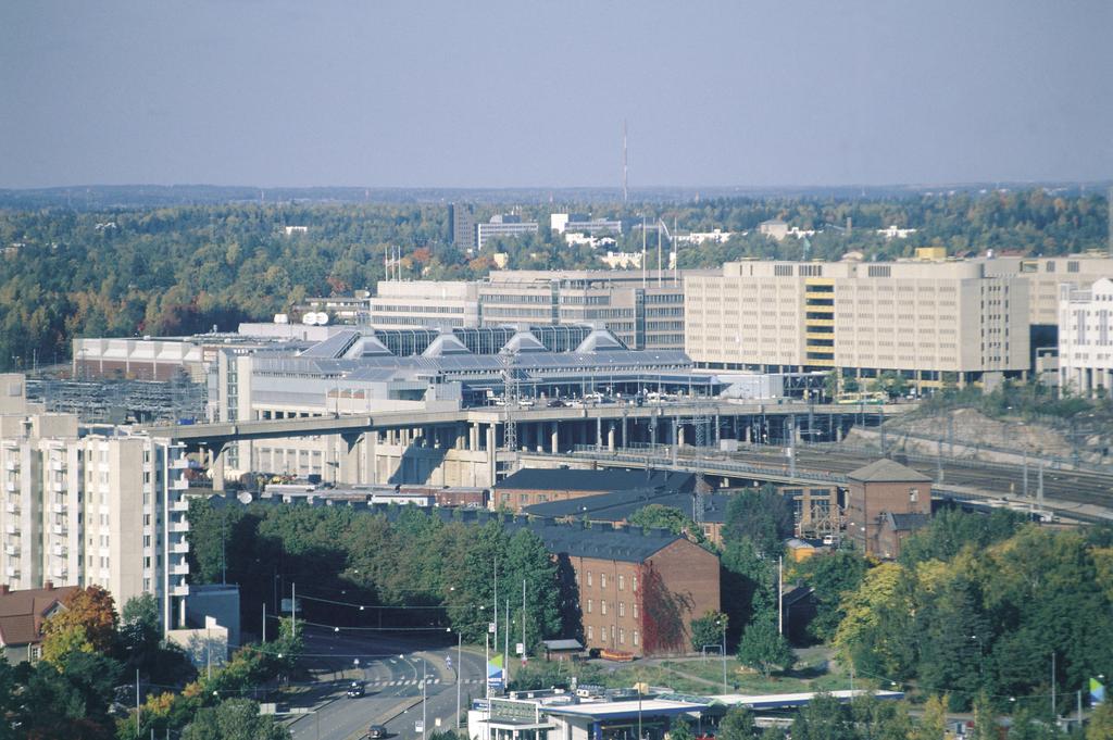 2005: 11356