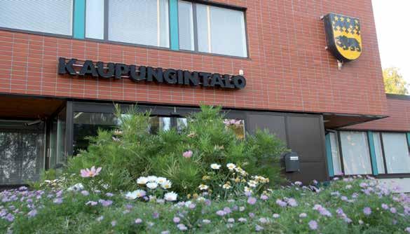 PUDASJÄRVEN KAUPUNGIN JA OULUNKAAREN KUNTAYHTYMÄN PALVELUT Hallinto Kaupungintalo, Varsitie 7 Kaupunginjohtaja Tomi Timonen, puh. 050 454 8230 Hallintojohtaja Seija Turpeinen, puh.