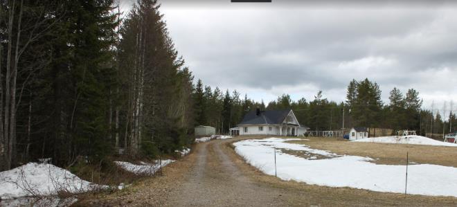 Aluekokonaisuus etelän suunasta Lomamökki ja läheinen 20 kv sähkölinja 1.