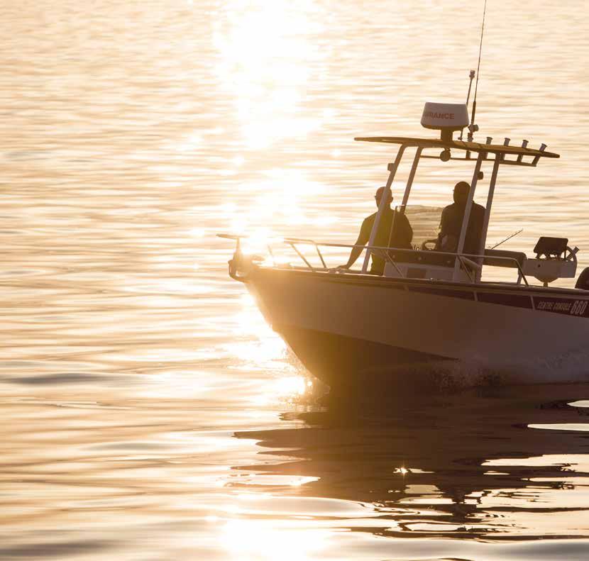KALASTAJILLE, JOTKA EIVÄT HDS Gen3 -sarjan tuotteissa yhdistyvät kirkas monikosketusnäyttö ja alan johtava kaikuluotaintekniikka, jota edustavat Trackback, CHIRP-luotain, Broadband Sounder,