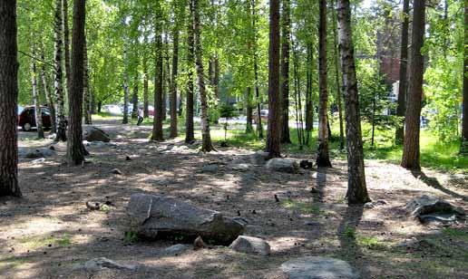 5.9 Kuluneisuuden korjaaminen Lähivirkistysmetsät ja ulkoilumetsät kärsivät paikoin runsaan ulkoilun aiheuttamasta kuluneisuudesta.