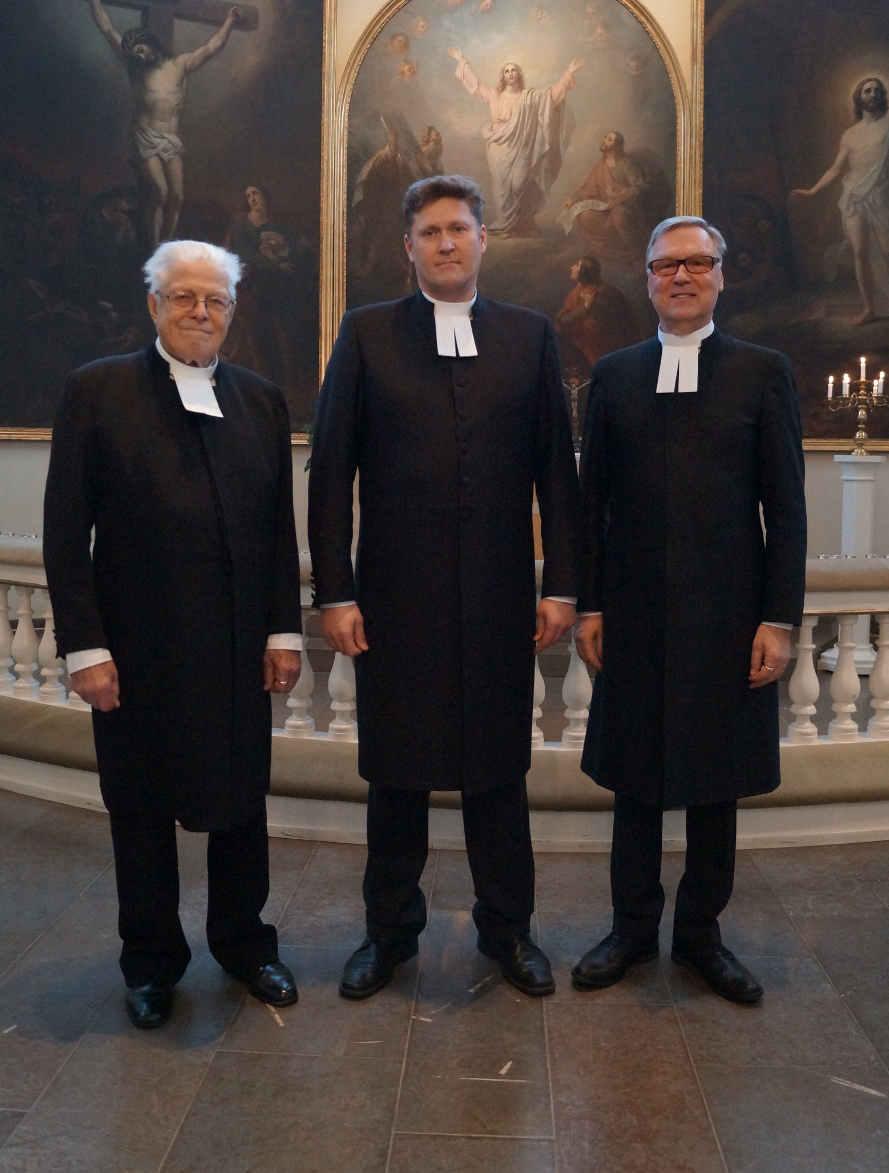 Ville ei voi lasten ja nuorten kanssa turvautua toimintatapoihin, joita käytettiin vuosikymmeniä sitten. Nykynuorten voisi olla vaikea käsittää arkea, jollaista Maria eli nuoruudessaan.