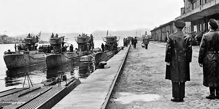 Sukellusveneitä Trondheimissa vuonna 1945.