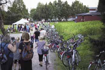 kulttuuria. Yllätyksiäkin on luvassa. Tuusulan Taiteiden Yö Hyrylän keskustassa sekä Rantatien ja Kirkkotien maisemissa perjantaina 11.8. klo 17.30 02.