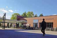 Elisabethille rakkaita paikkoja Järvenpäässä olivat erityisesti Eero-pojan koti Suviranta ja Aino-tyttären koti Ainola.