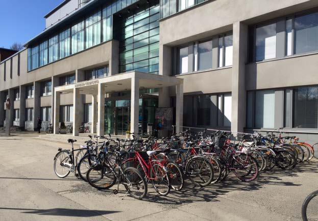 (400 työntekijää) Joensuun