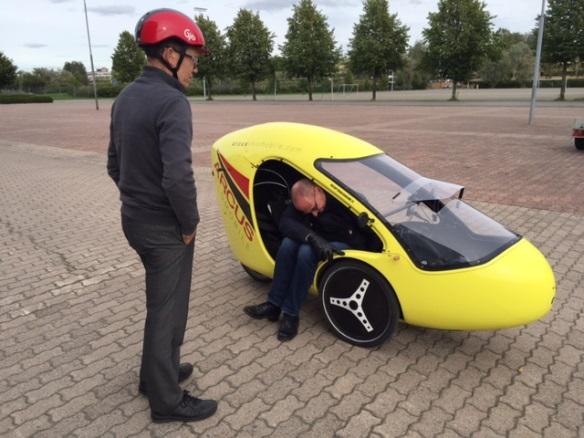 Segwayn Ninebot Mini Pro -henkilökuljetin ja