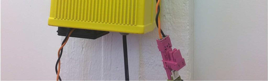 Rappukäytävän LED-valaisimet liitetään erillisen 630 VA 230/48V -muuntajan kautta