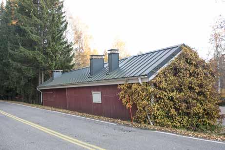 117A Kaunisranta Kyöstilän naapurina Kaunisranta, jonka tontti on erotettu vuonna 1906 Laurista 107.