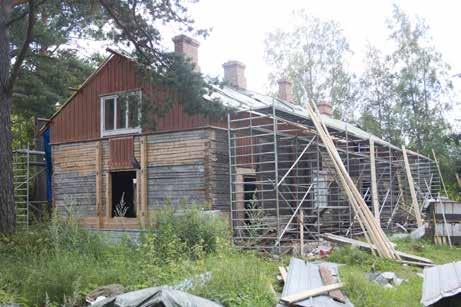 118 Lauri on pitkään ollut verhoilematta.