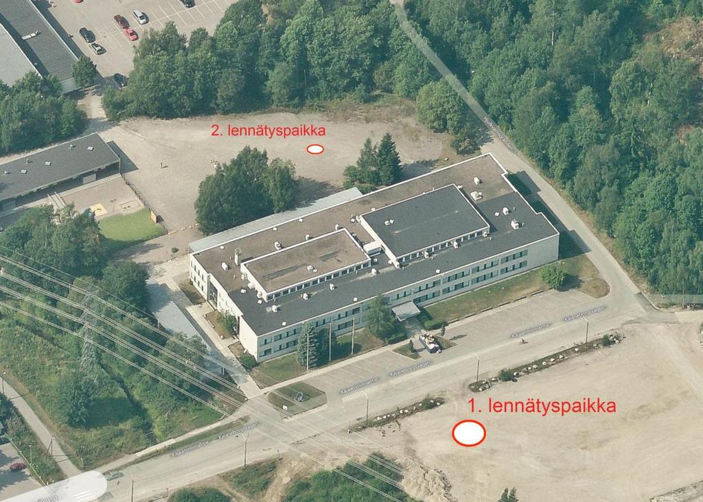 16 lentoreitit niiden mukaan. Kielilukion tapauksessa merkittävän lentoesteen aiheuttivat tontin eteläreunassa sijaitsevat voimalinjat (kuva 8). Kuva 8.